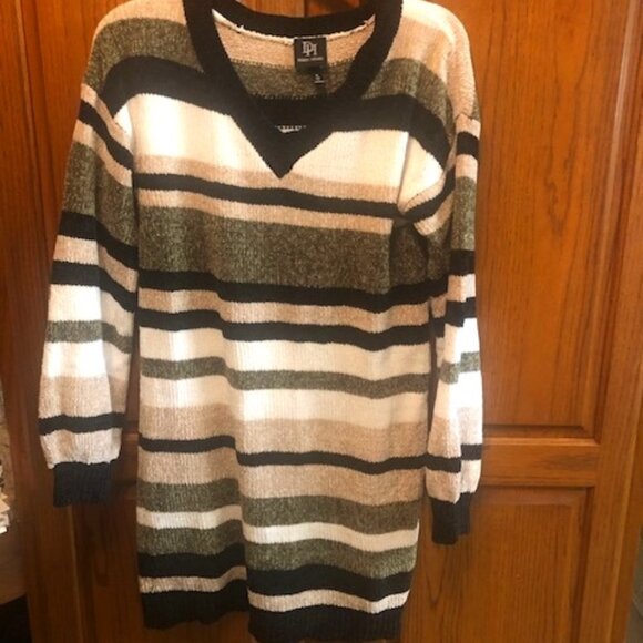 Derek Heart Striped Sweater Dress size S - Picture 1 of 4